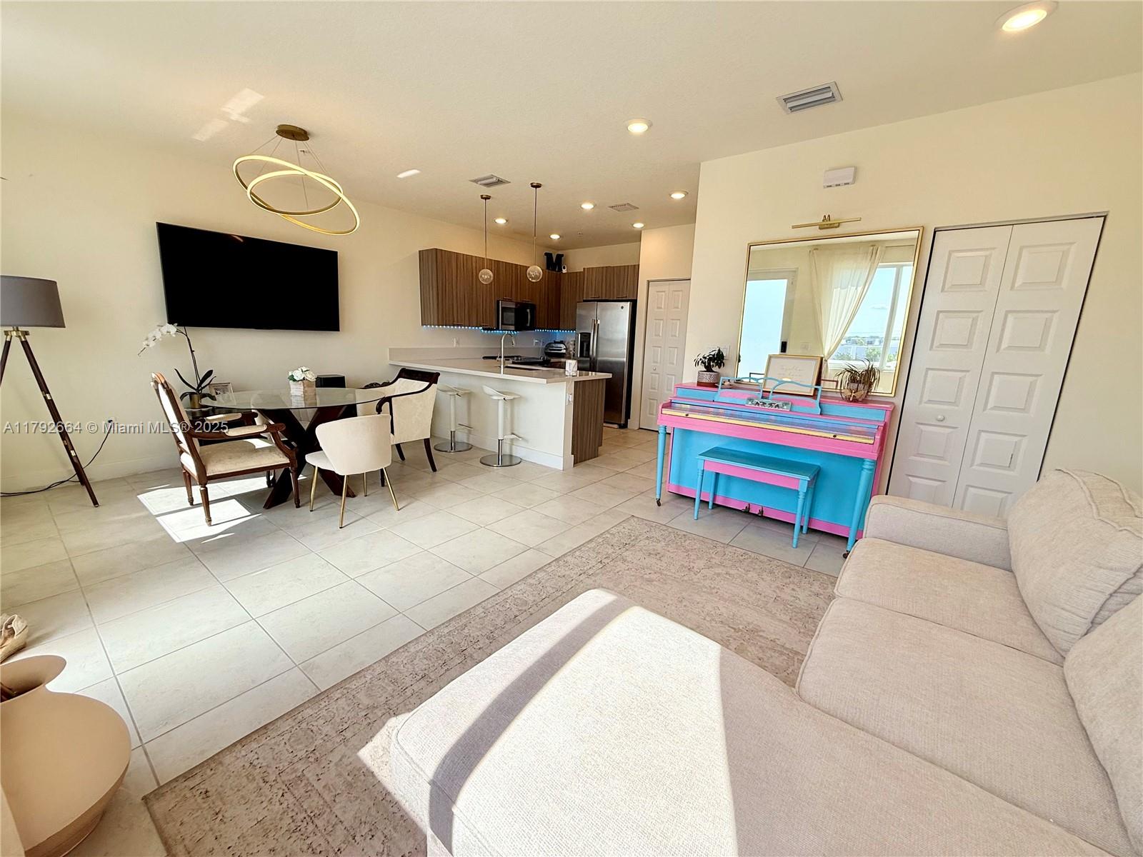 LANDMARK AT DORAL - Residential Lease