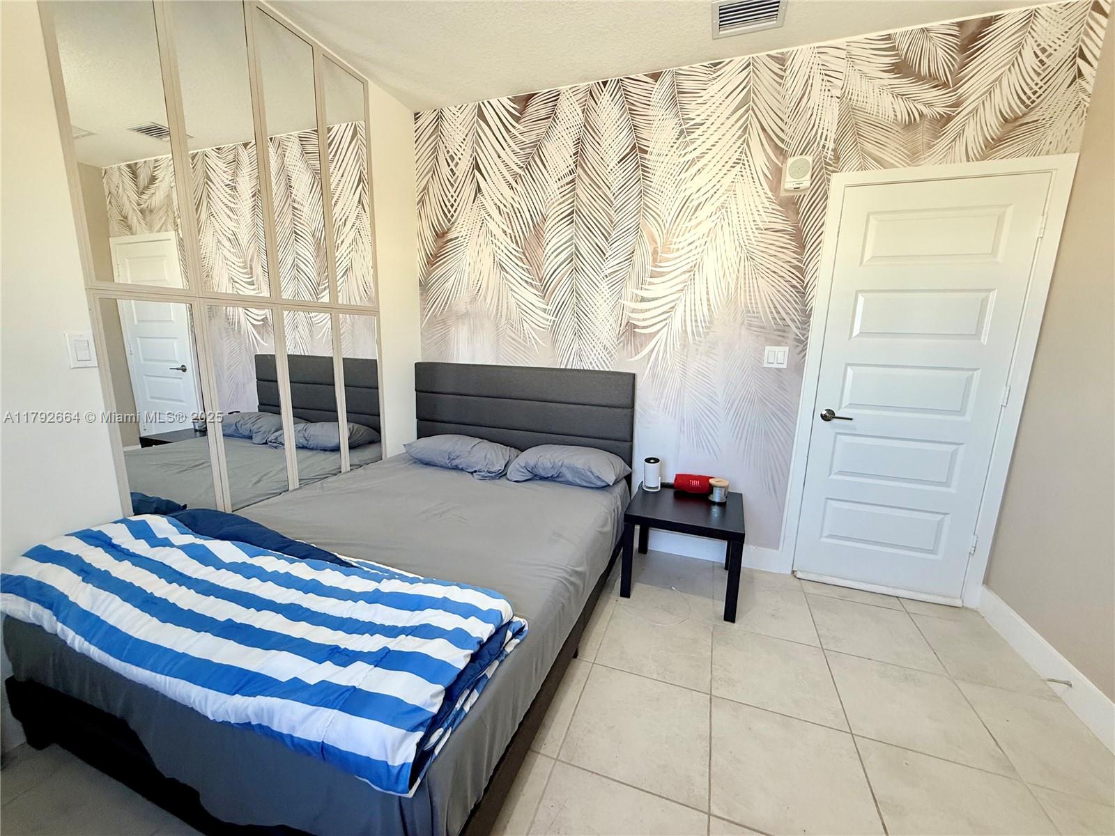LANDMARK AT DORAL - Residential Lease
