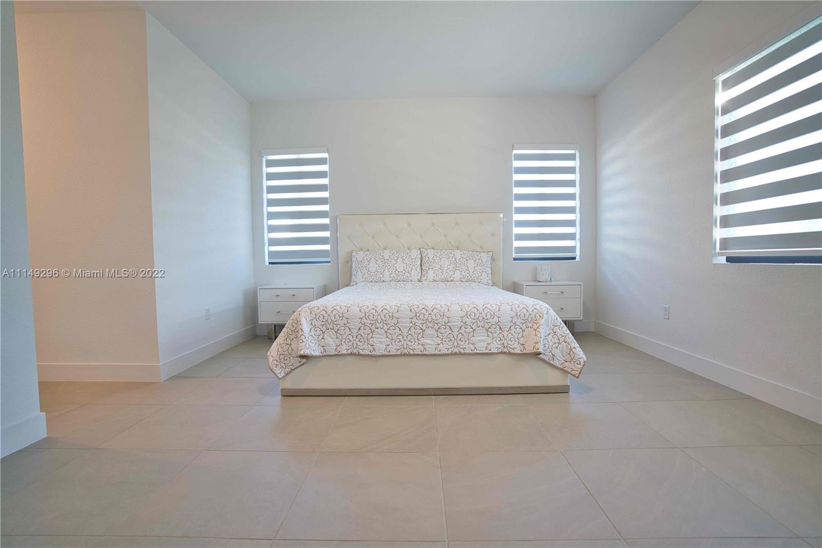 SOUTHERN COVE - Residential