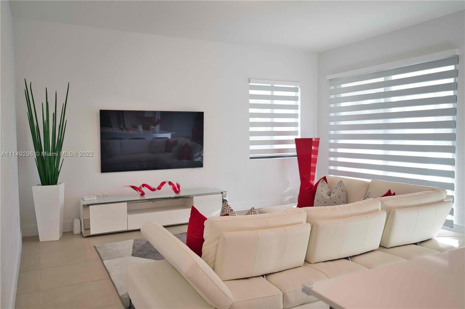 SOUTHERN COVE - Residential