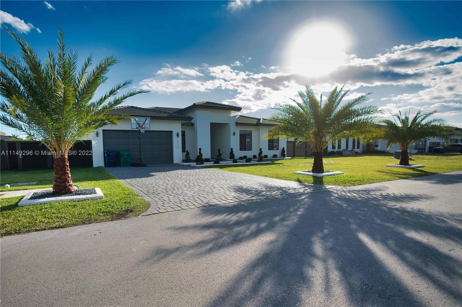 SOUTHERN COVE - Residential