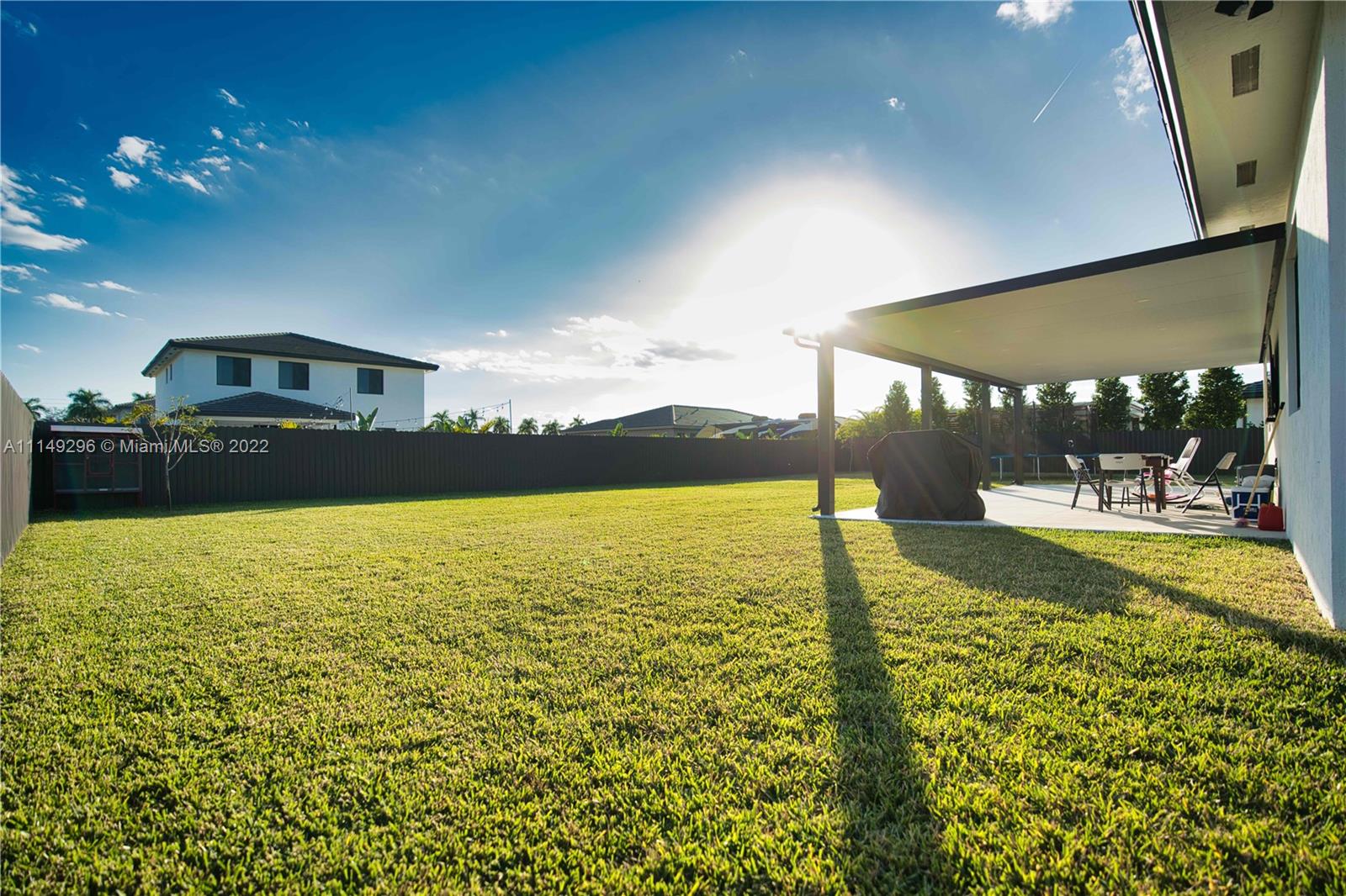 SOUTHERN COVE - Residential
