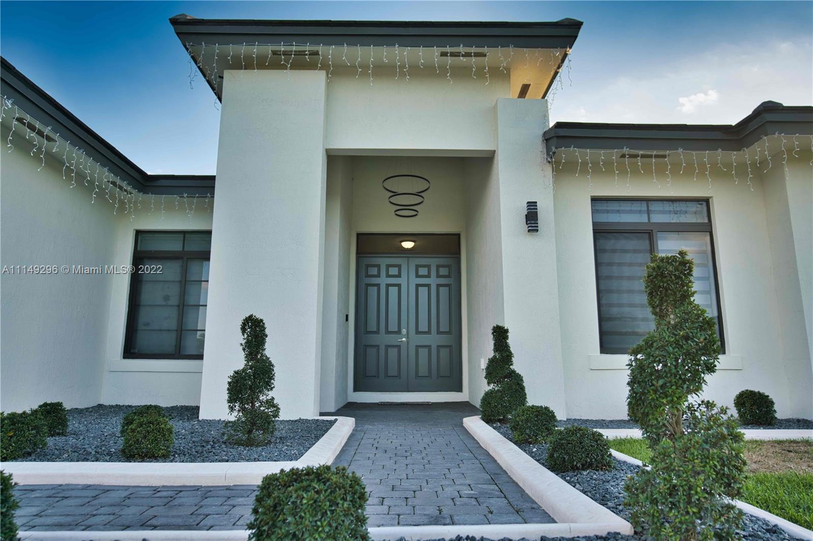 SOUTHERN COVE - Residential