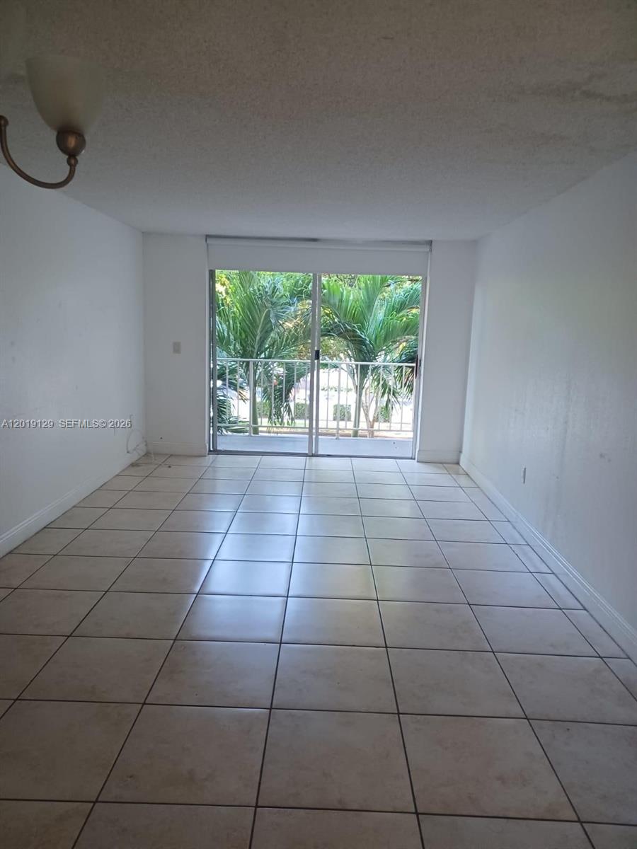 BAYVIEW PALMS CONDO - Residential