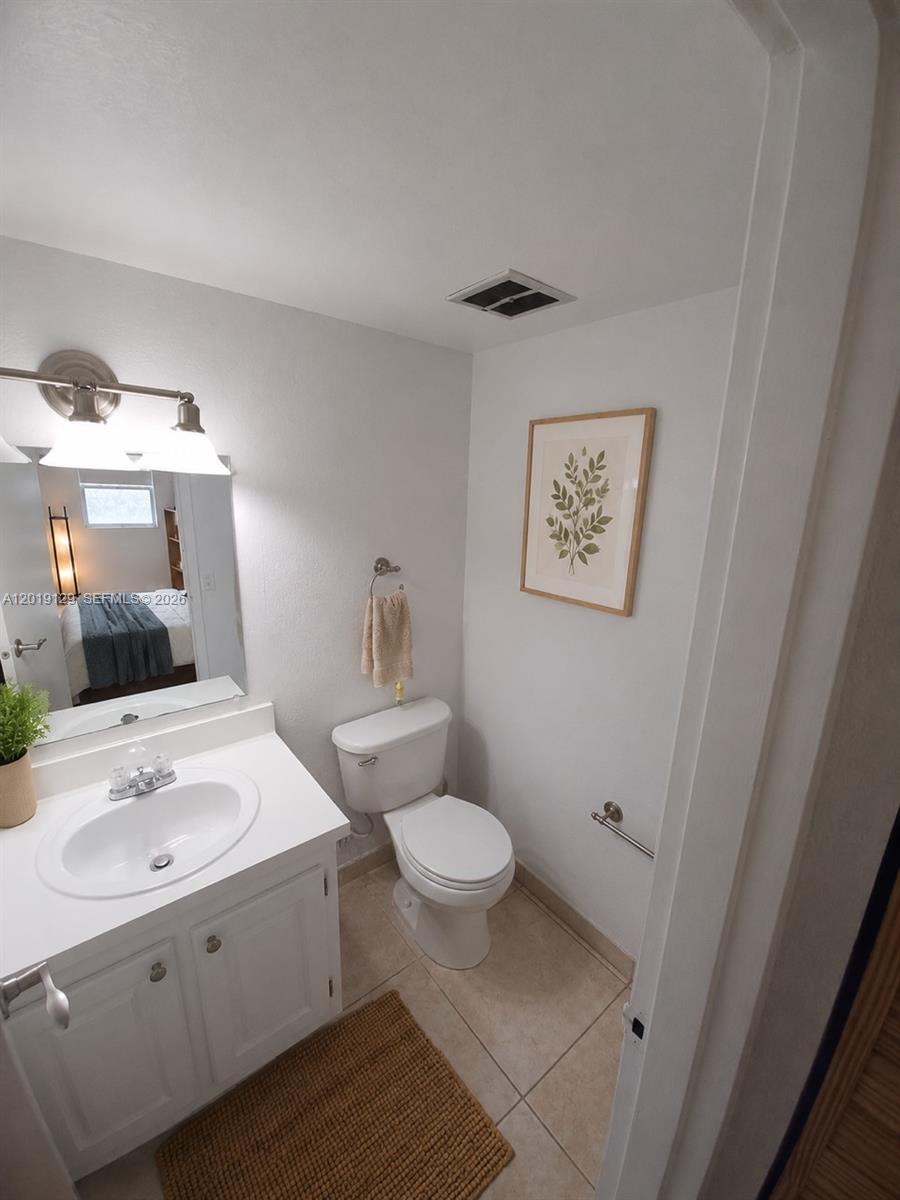 BAYVIEW PALMS CONDO - Residential