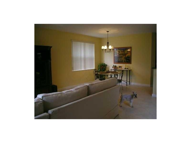 NAUTICA - Residential Lease