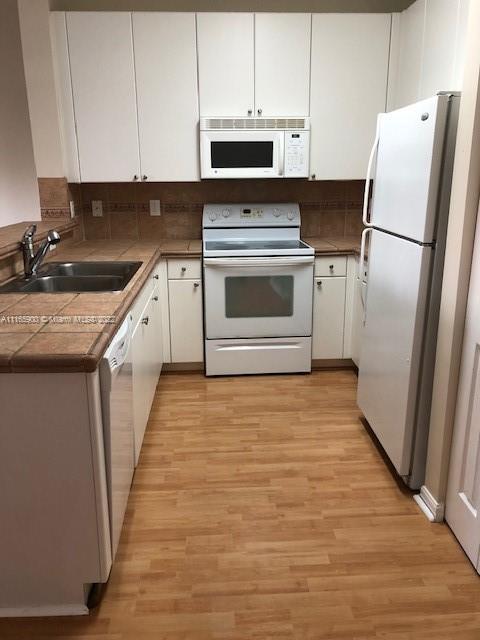 TOWNGATE CONDO FIVE - Residential