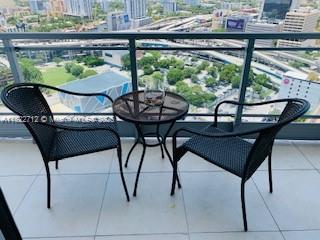 IVY CONDO - Residential