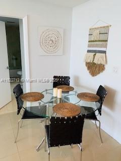 IVY CONDO - Residential