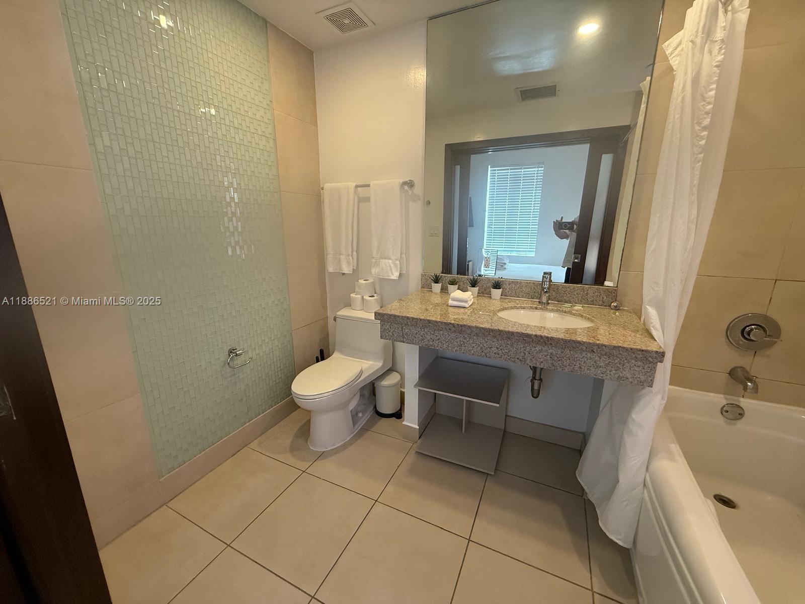THE STRAND ON OCEAN DRIVE - Residential