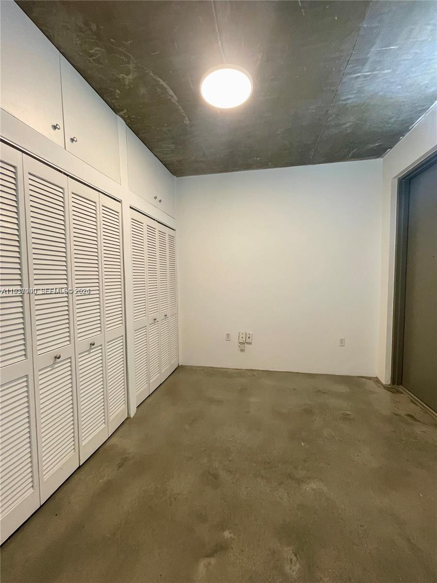 BAYLOFTS CONDO - Residential