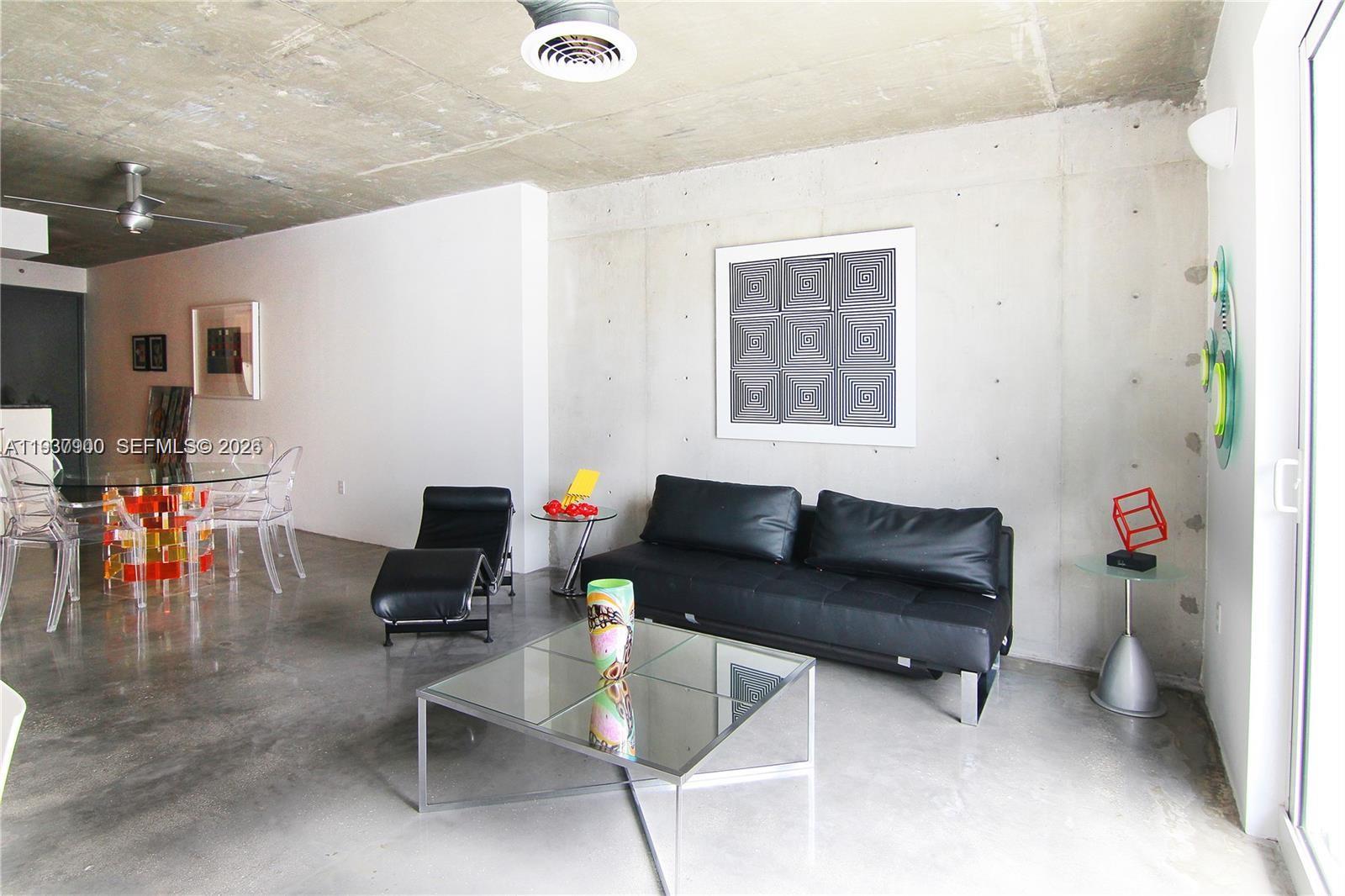 BAYLOFTS CONDO - Residential