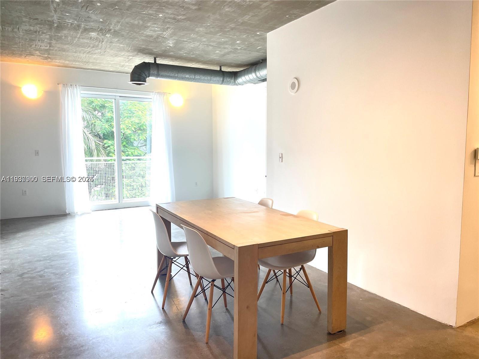 BAYLOFTS CONDO - Residential