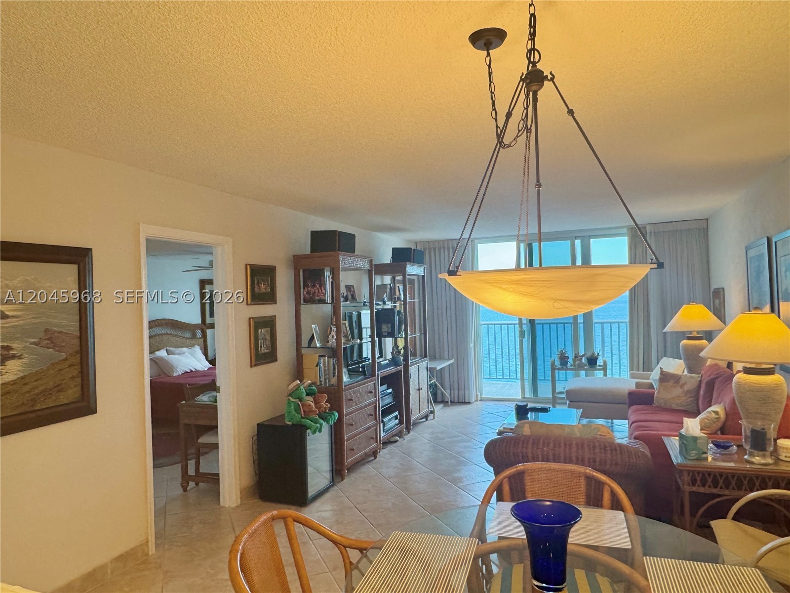 EDGEWATER BEACH TOWERS CO - Residential