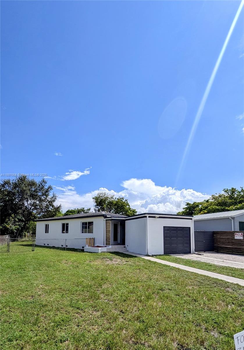 OVERBROOK SHORES NO 3 - Residential Lease