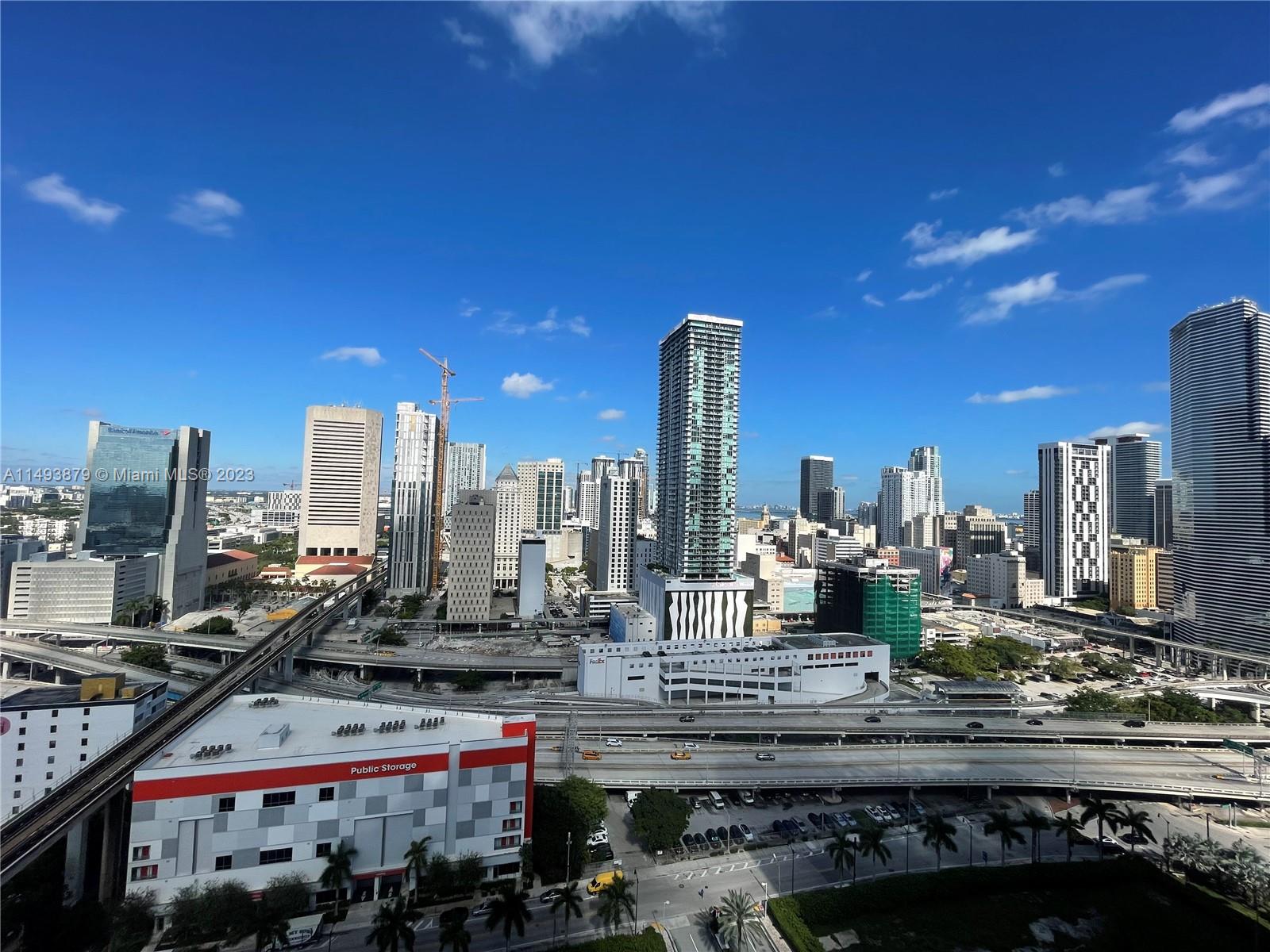 IVY CONDO - Residential Lease