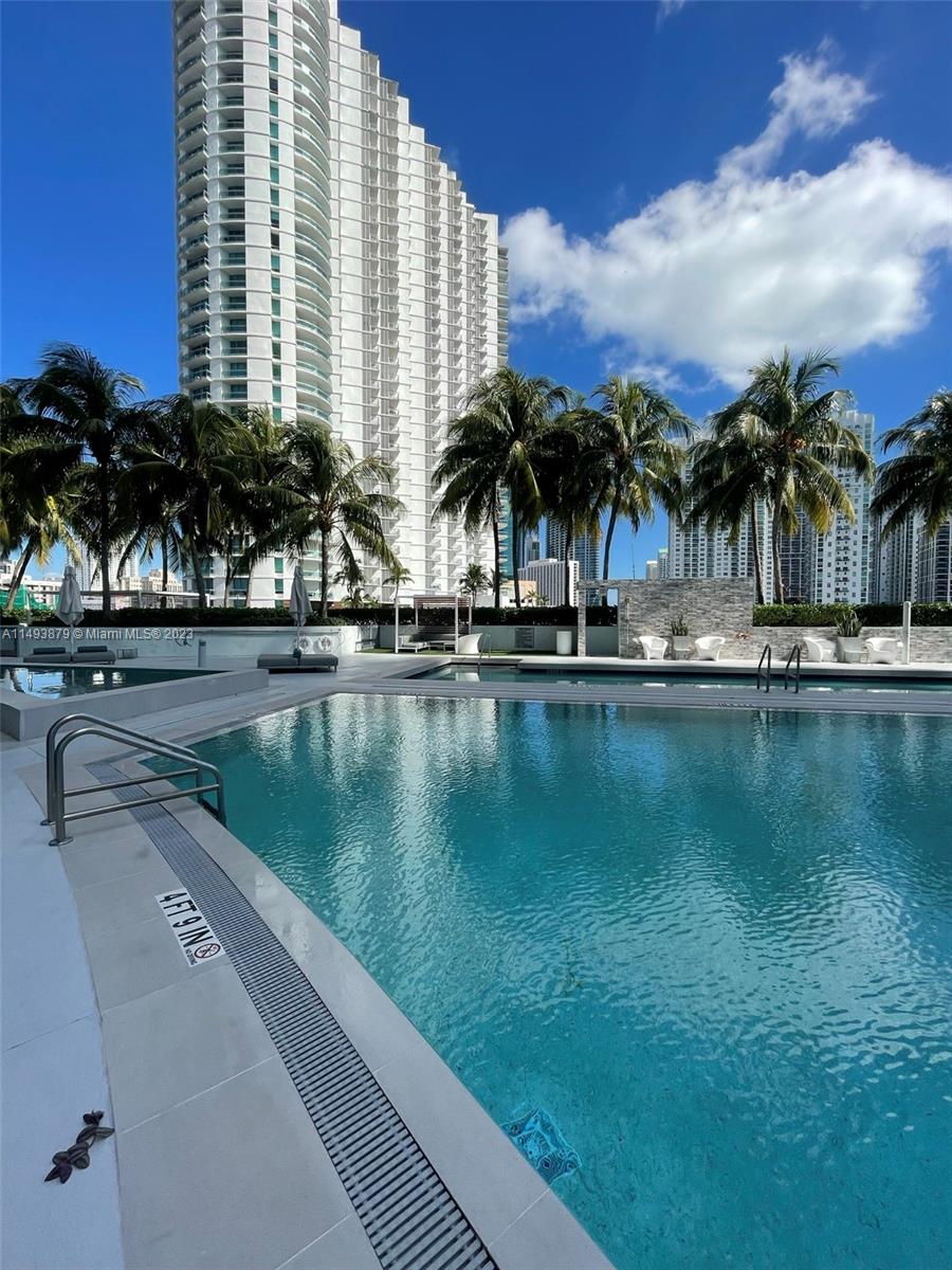 IVY CONDO - Residential Lease