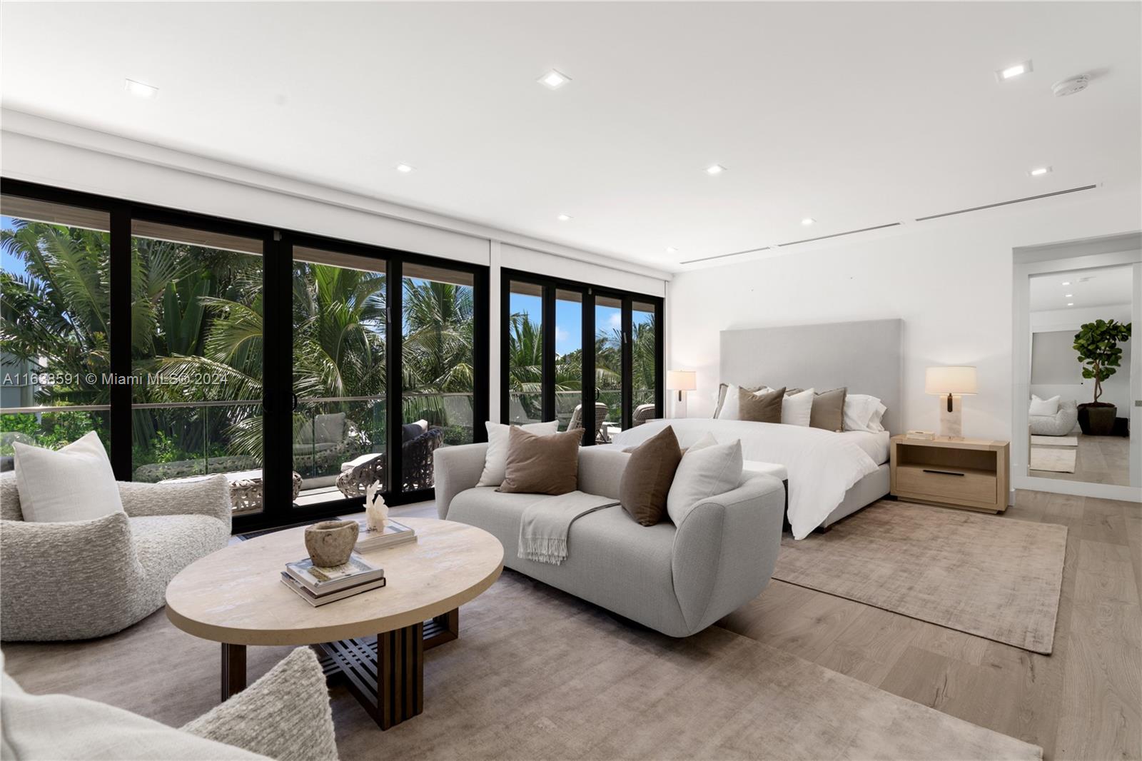 NAUTILUS EXTENSION 4TH - Residential
