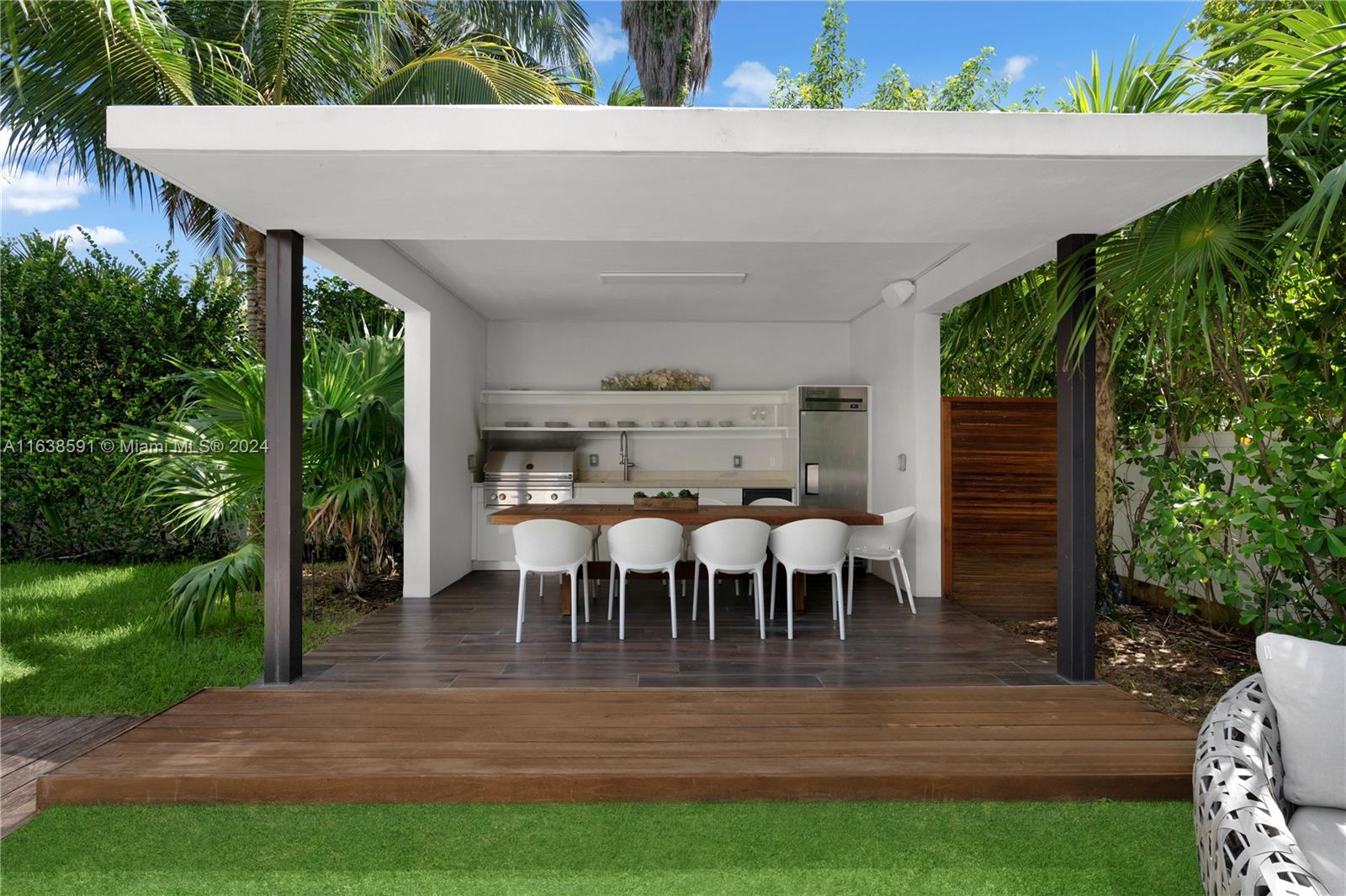 NAUTILUS EXTENSION 4TH - Residential