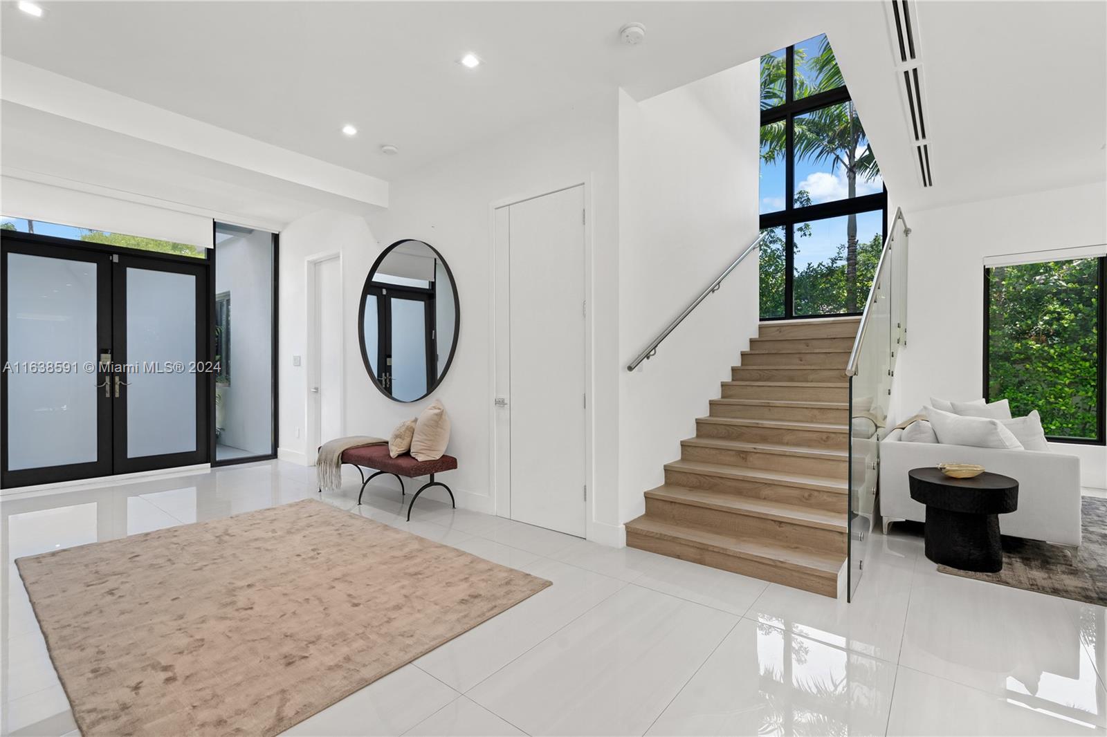 NAUTILUS EXTENSION 4TH - Residential