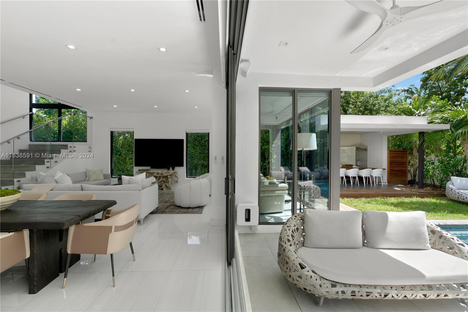 NAUTILUS EXTENSION 4TH - Residential