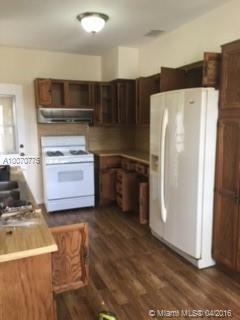 Rose Bea Manor - Residential Lease