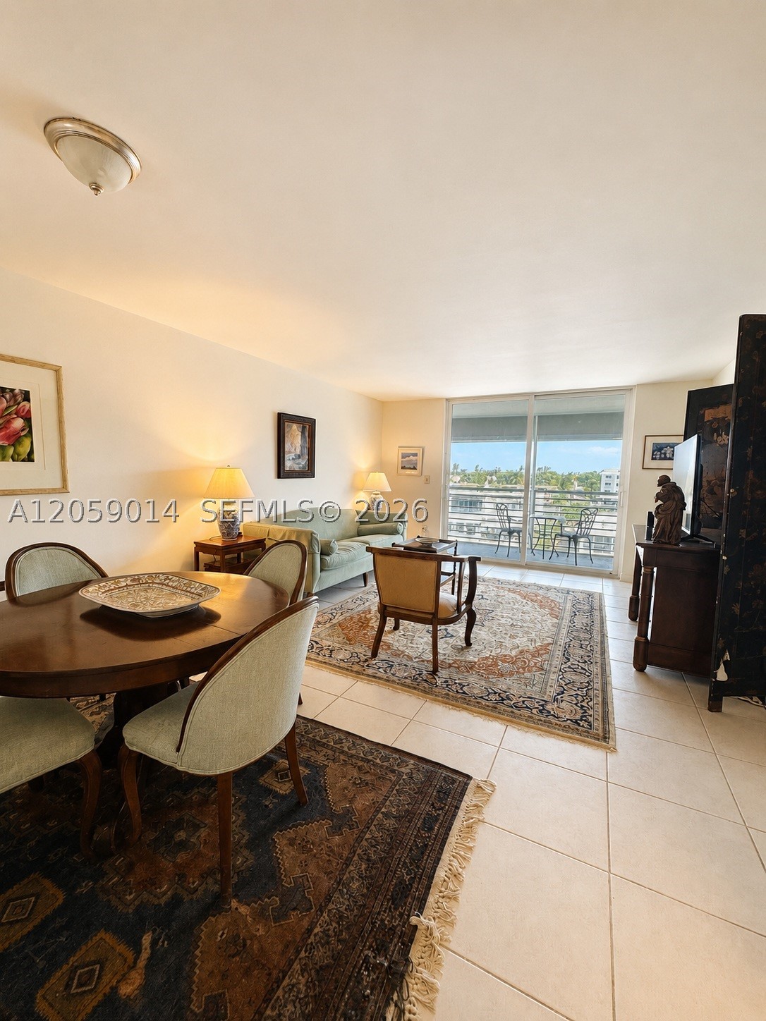EDEN ISLES CONDO NO 7 - Residential