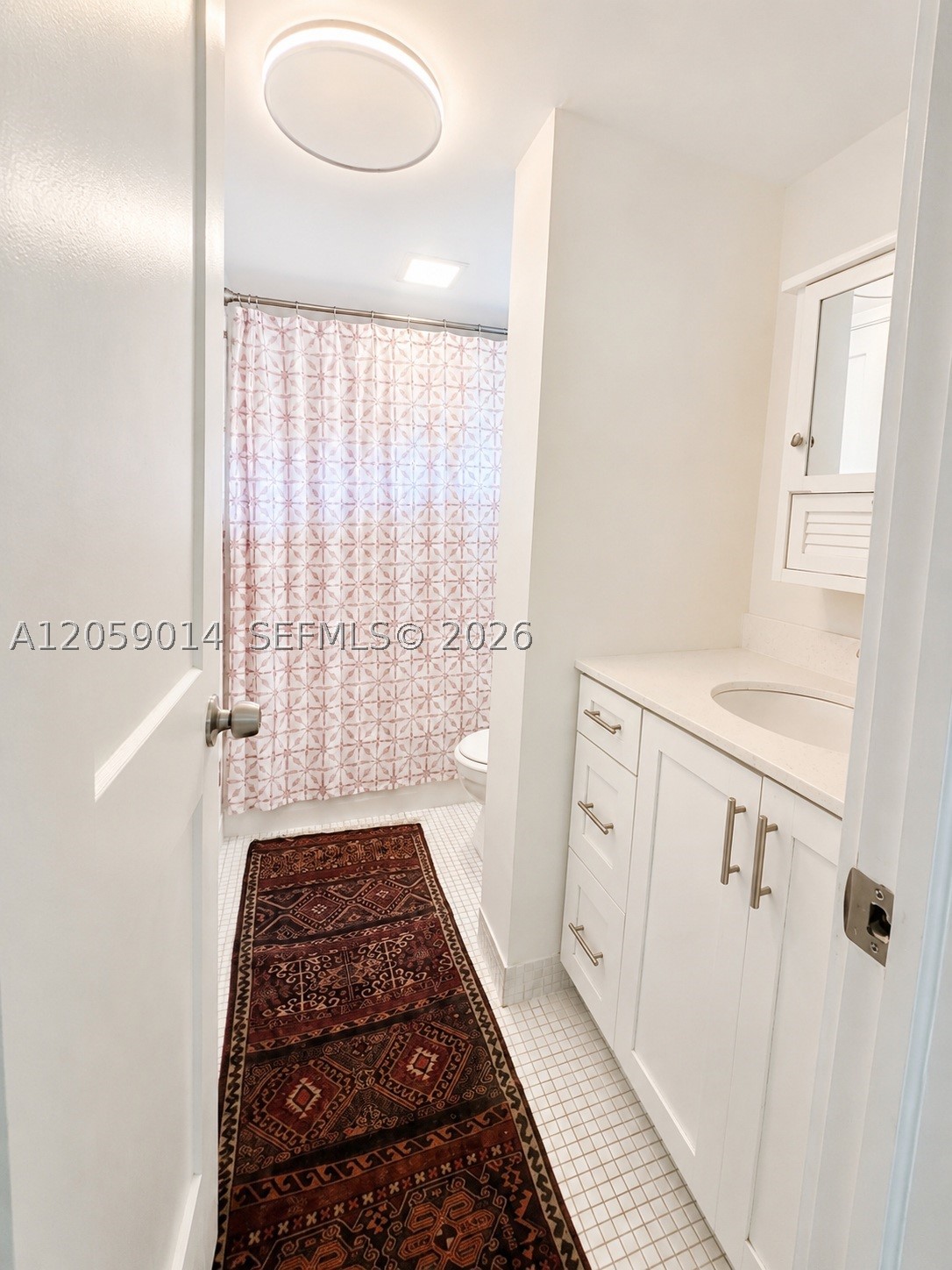 EDEN ISLES CONDO NO 7 - Residential