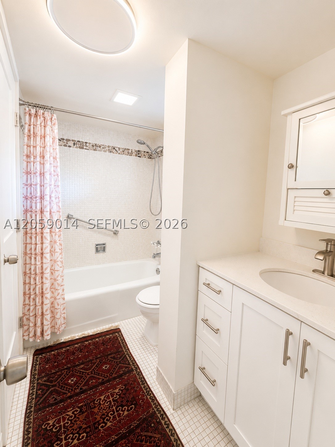 EDEN ISLES CONDO NO 7 - Residential
