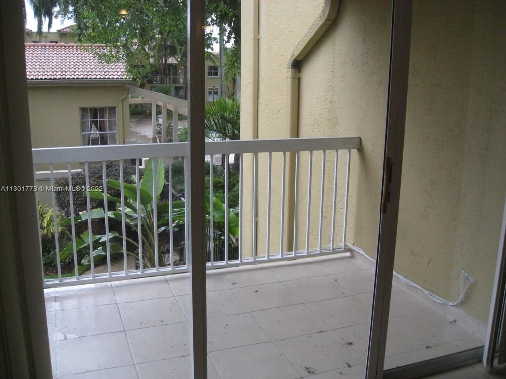 THE GREENS AT DORAL CONDO - Residential Lease