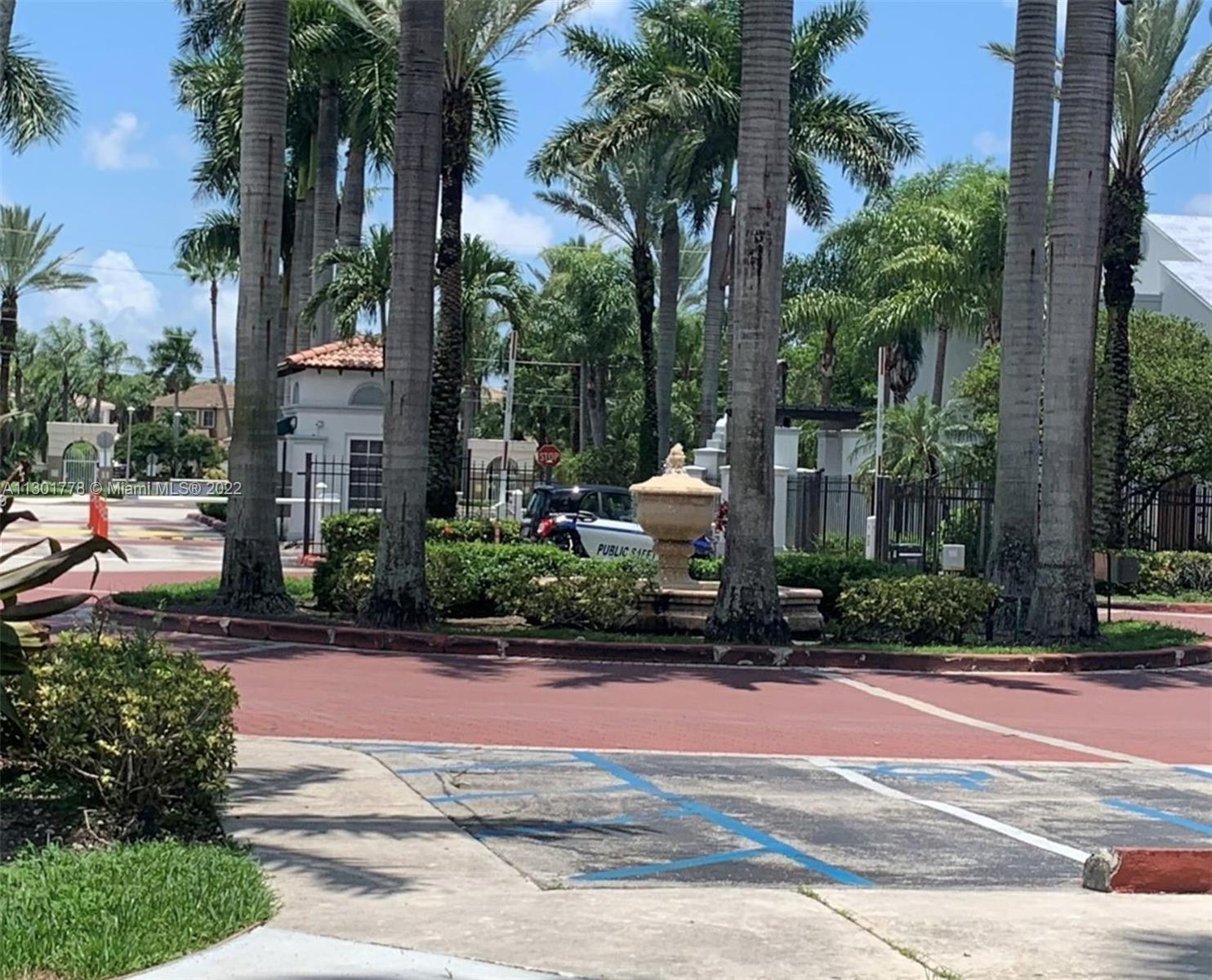 THE GREENS AT DORAL CONDO - Residential Lease