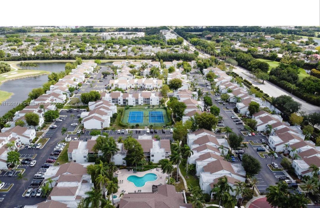 THE GREENS AT DORAL CONDO - Residential Lease