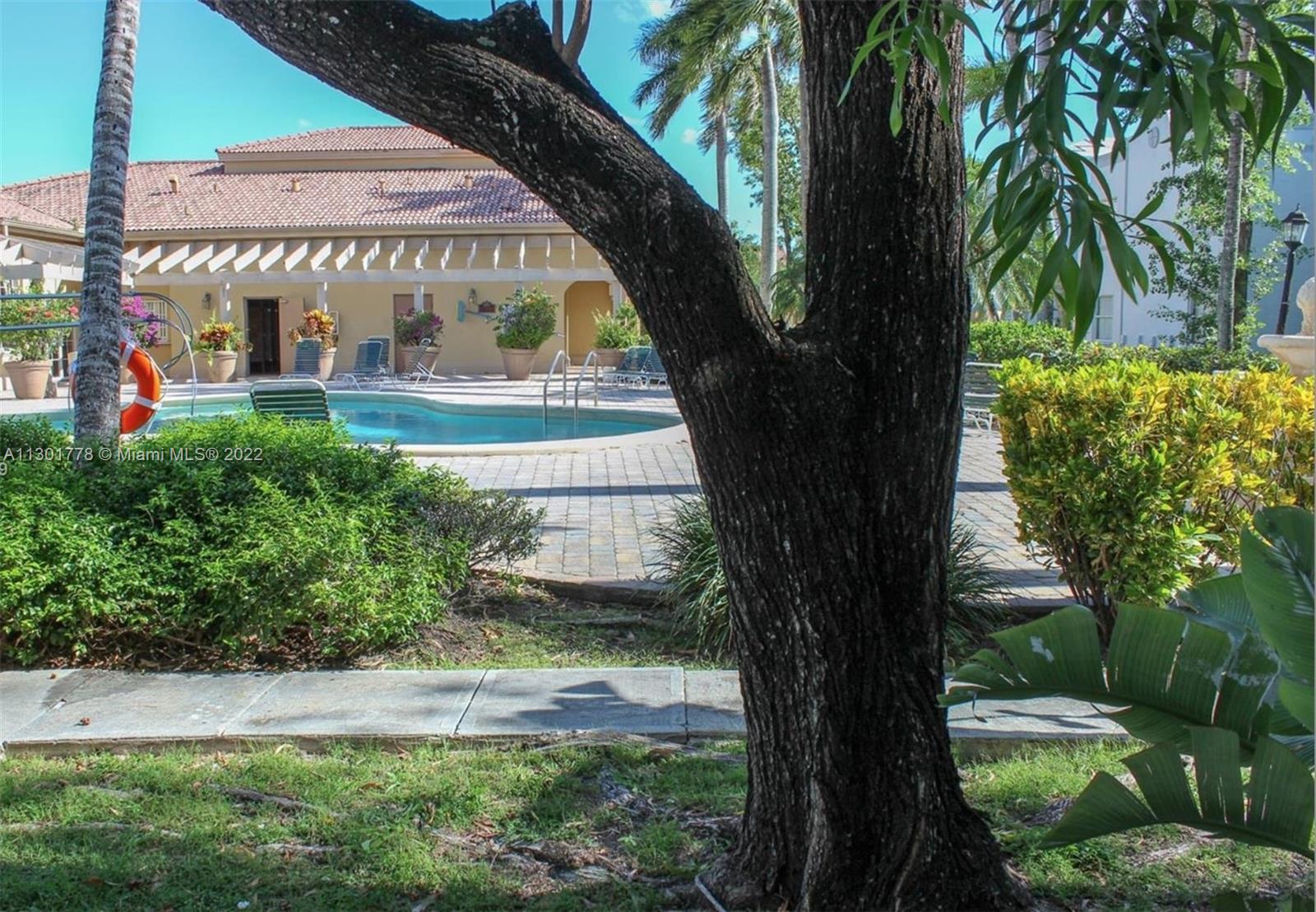 THE GREENS AT DORAL CONDO - Residential Lease