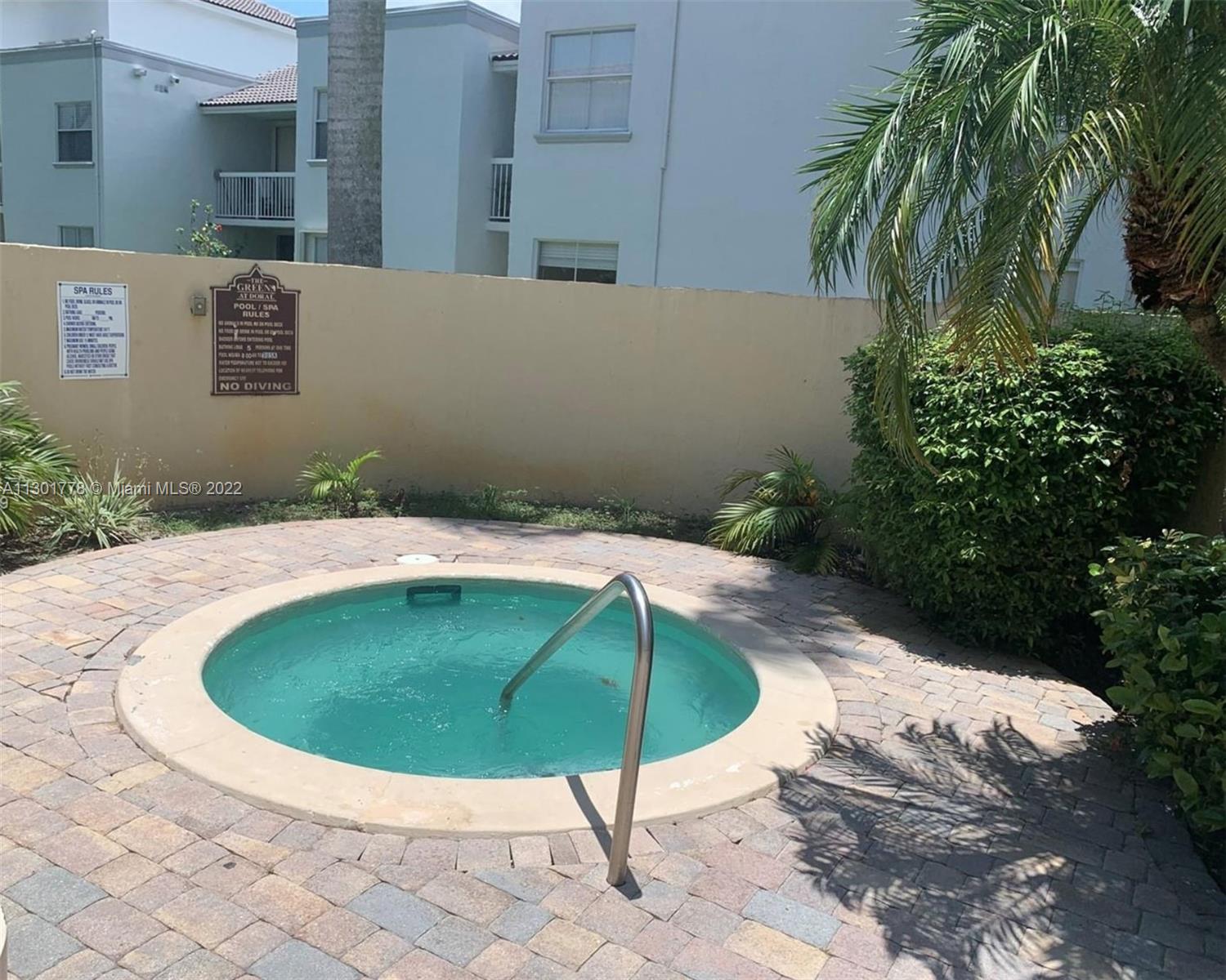 THE GREENS AT DORAL CONDO - Residential Lease