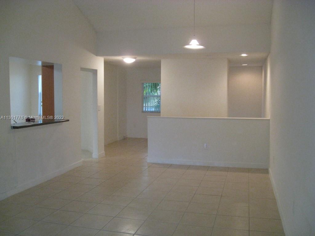 THE GREENS AT DORAL CONDO - Residential Lease