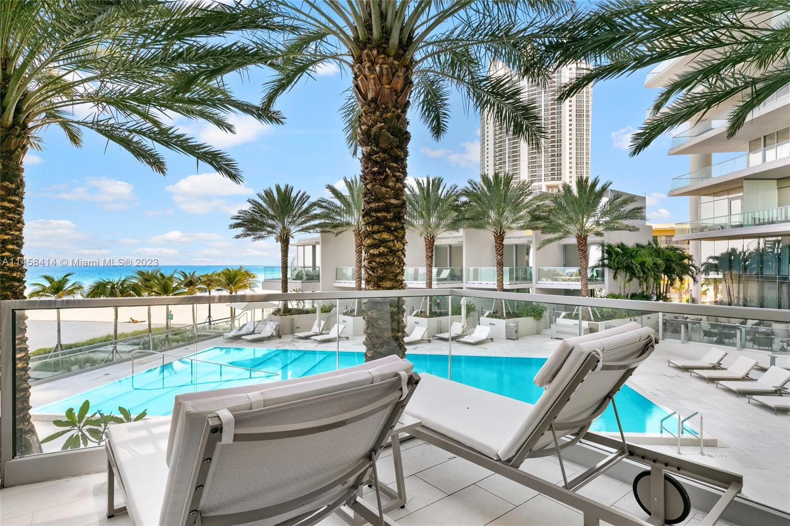 Turnberry Ocean Club - Residential