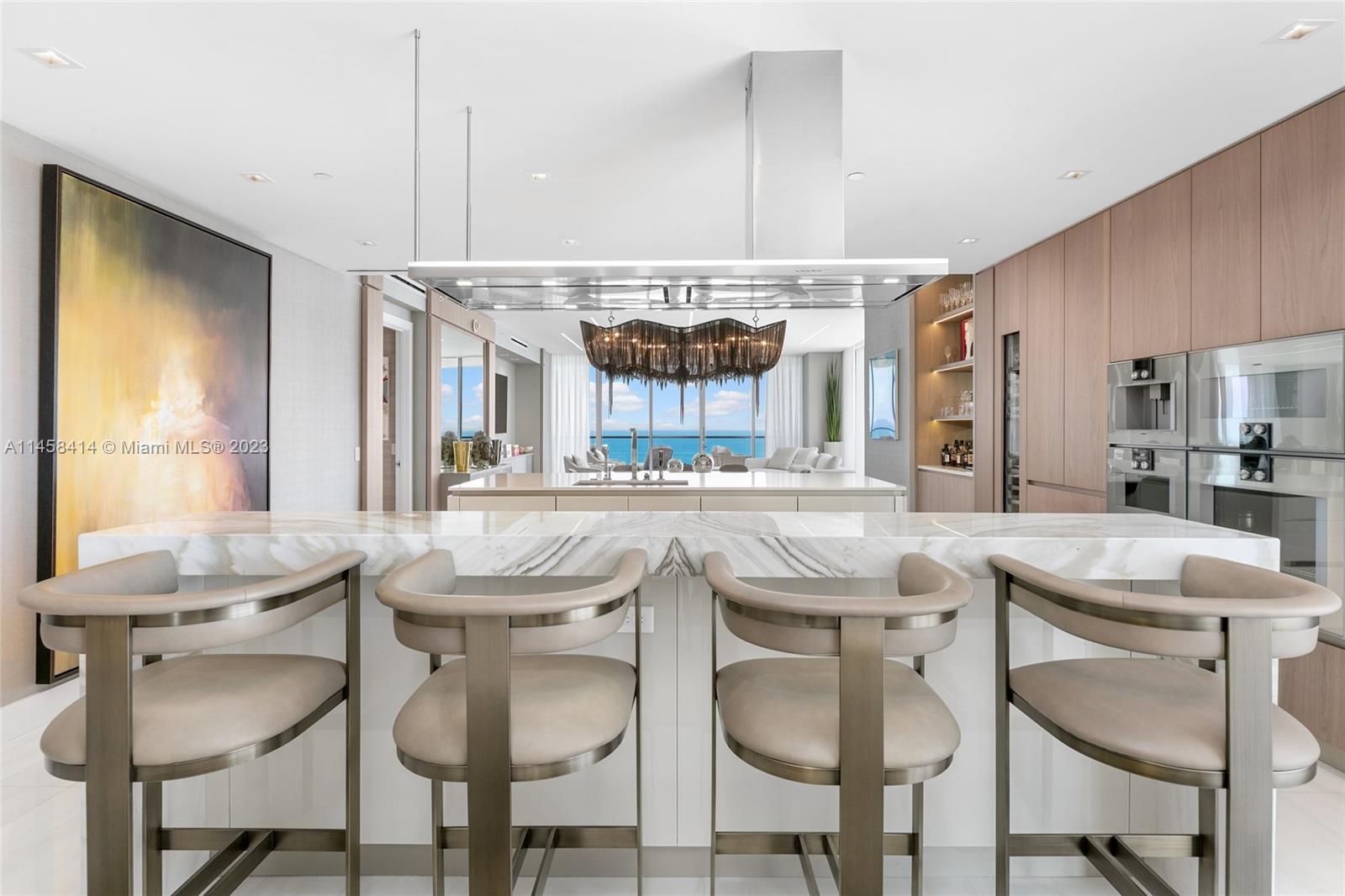Turnberry Ocean Club - Residential