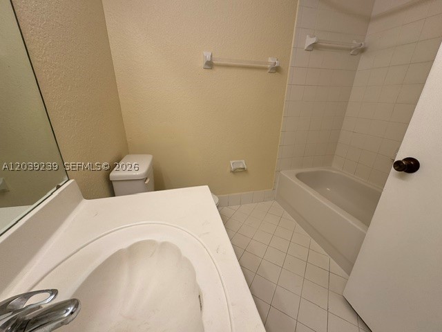 VENETIA GARDENS SOUTH CON - Residential