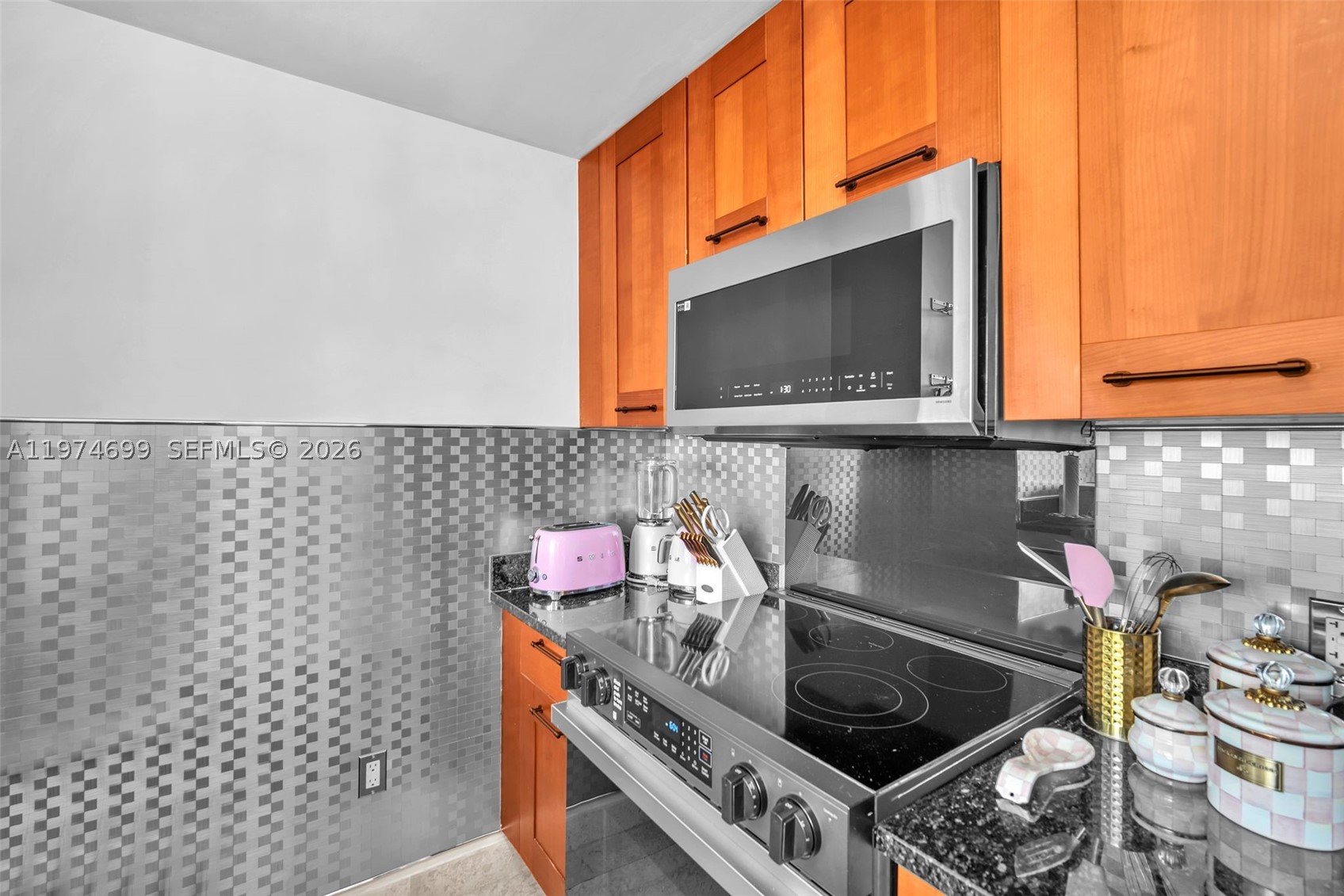 ONE VILLAGE PLACE CONDO - Residential