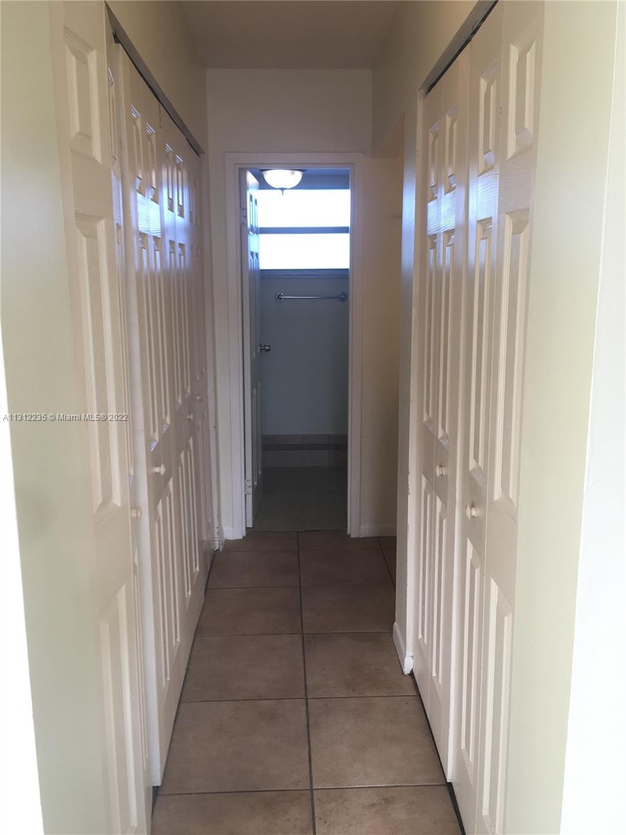 EL CONQUISTADOR NORTH CON - Residential Lease