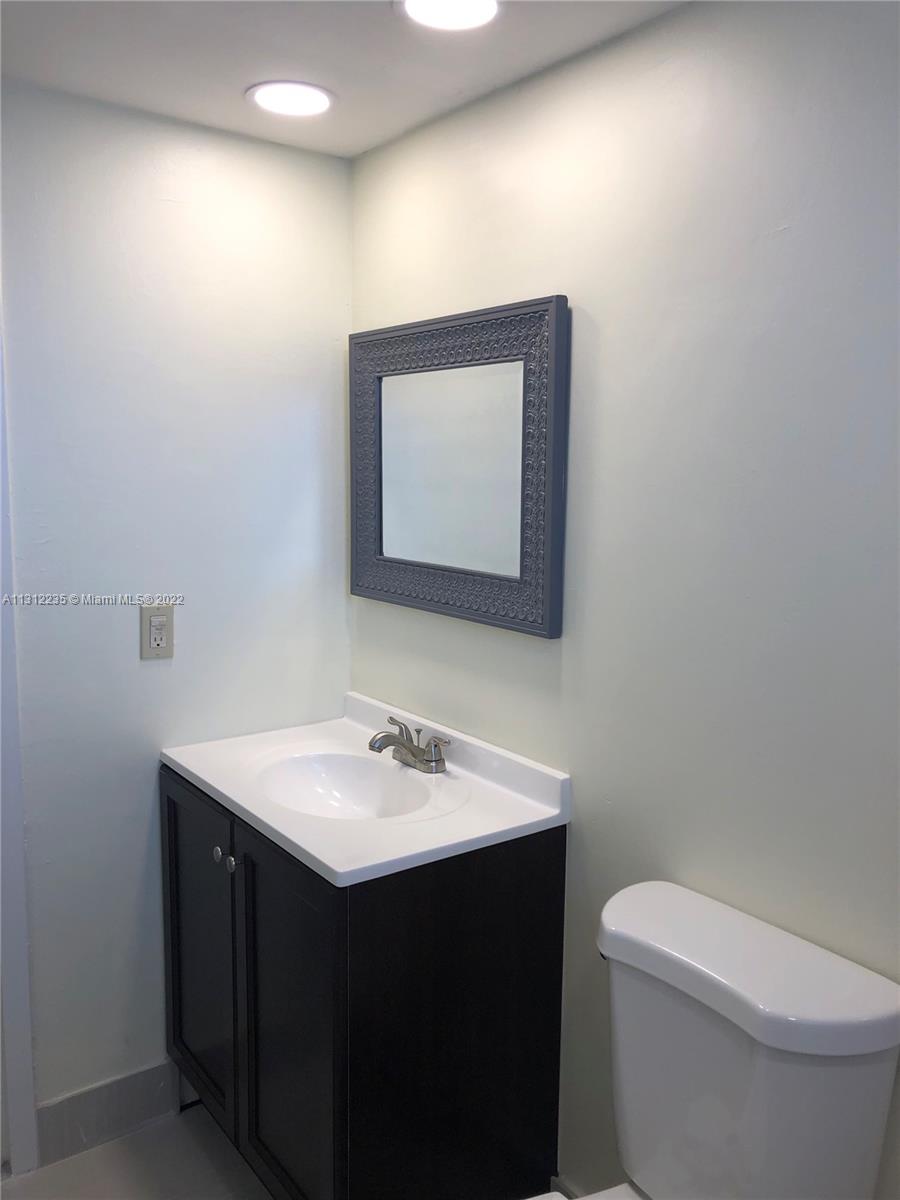 EL CONQUISTADOR NORTH CON - Residential Lease