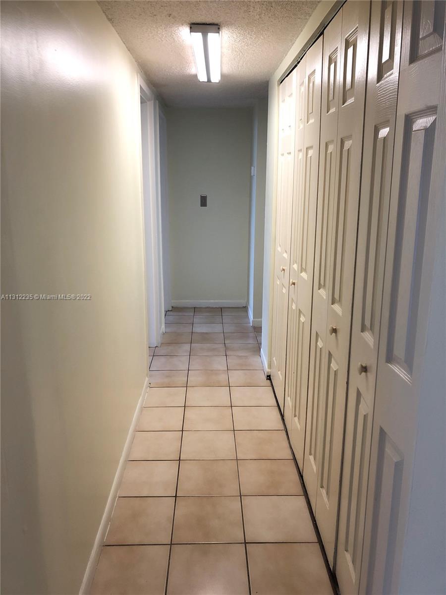 EL CONQUISTADOR NORTH CON - Residential Lease