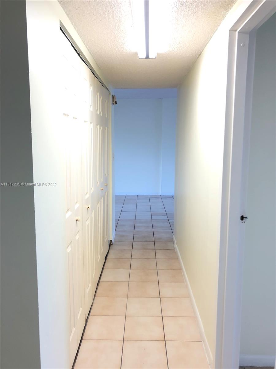 EL CONQUISTADOR NORTH CON - Residential Lease