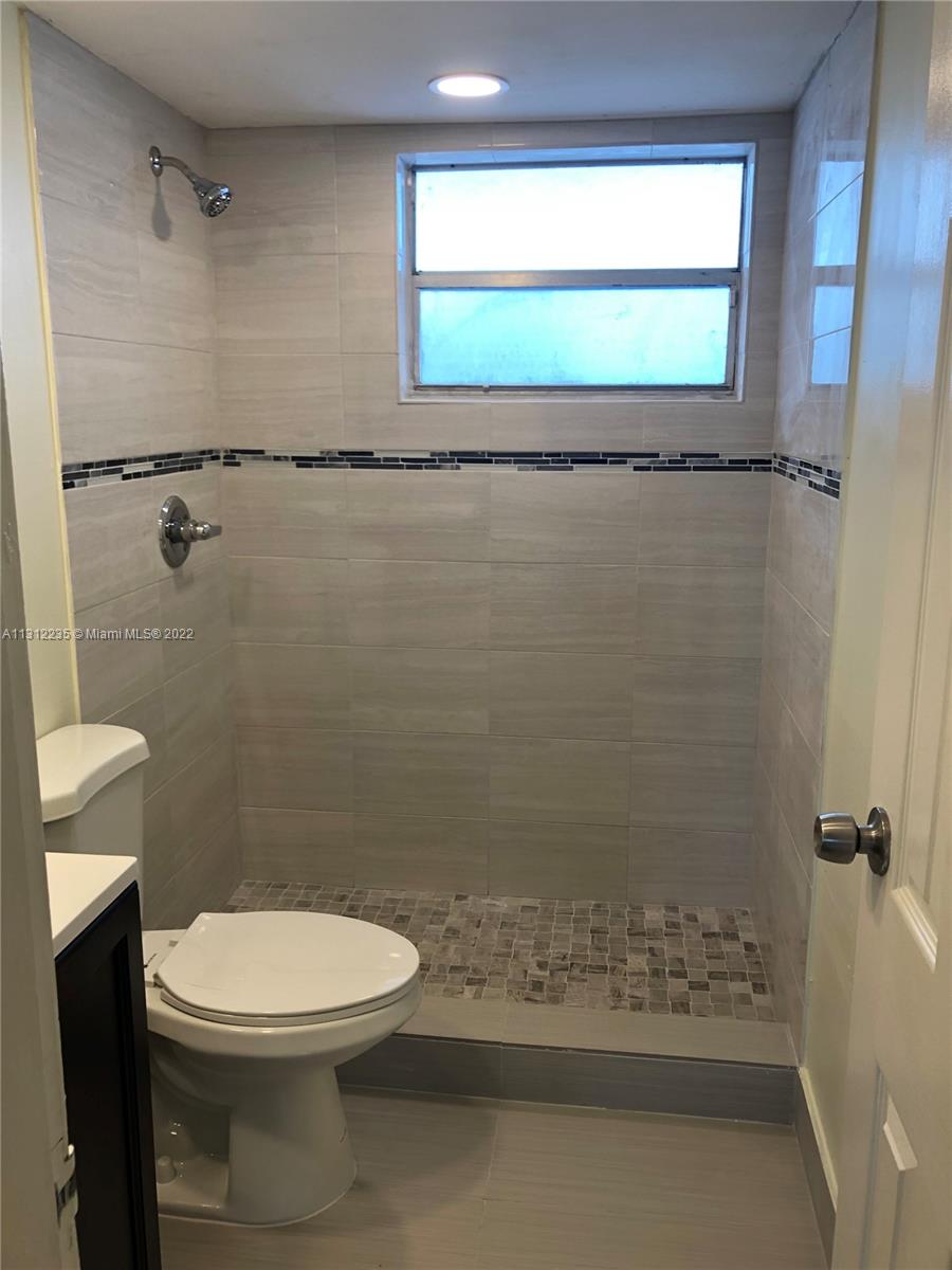 EL CONQUISTADOR NORTH CON - Residential Lease