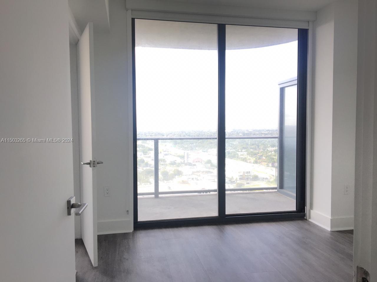 3401 MIDTOWN CONDO - Residential