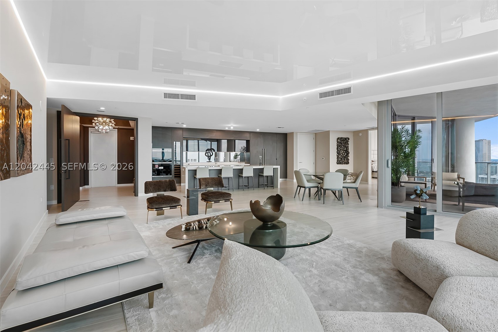 PARAMOUNT MIAMI WORLDCENT - Residential