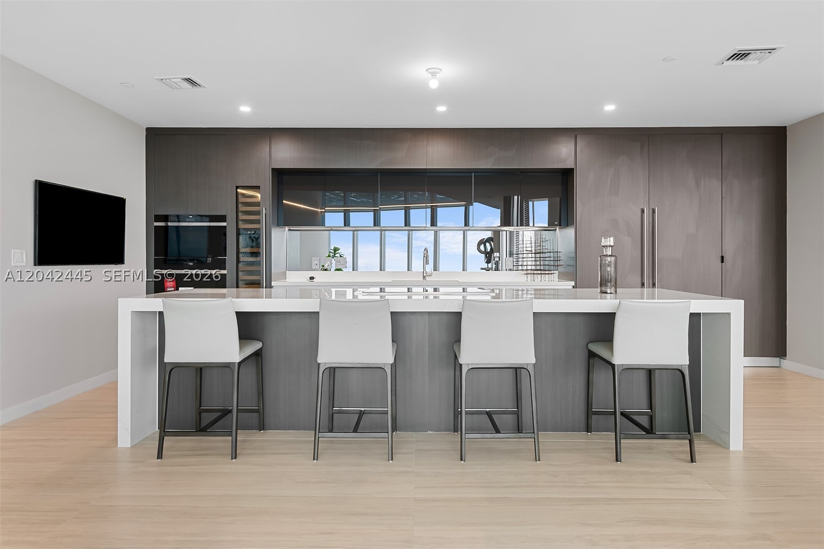 PARAMOUNT MIAMI WORLDCENT - Residential
