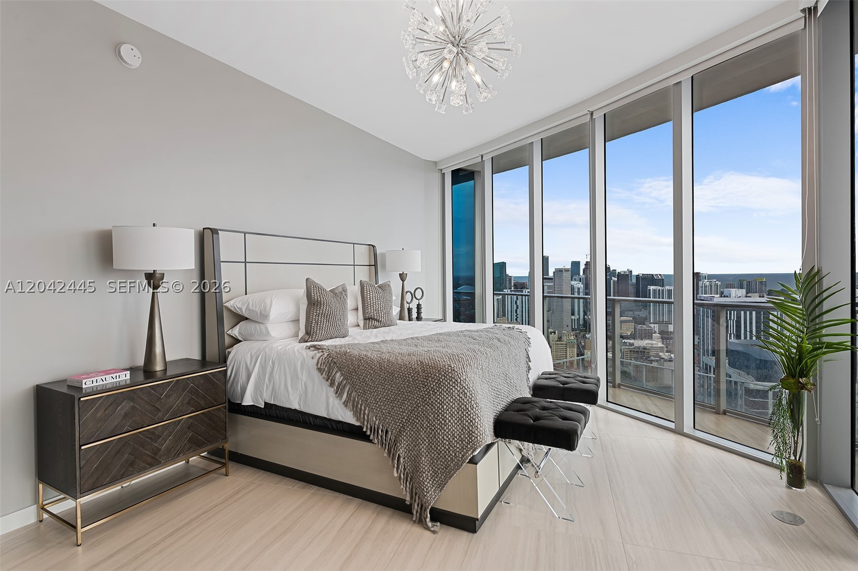 PARAMOUNT MIAMI WORLDCENT - Residential