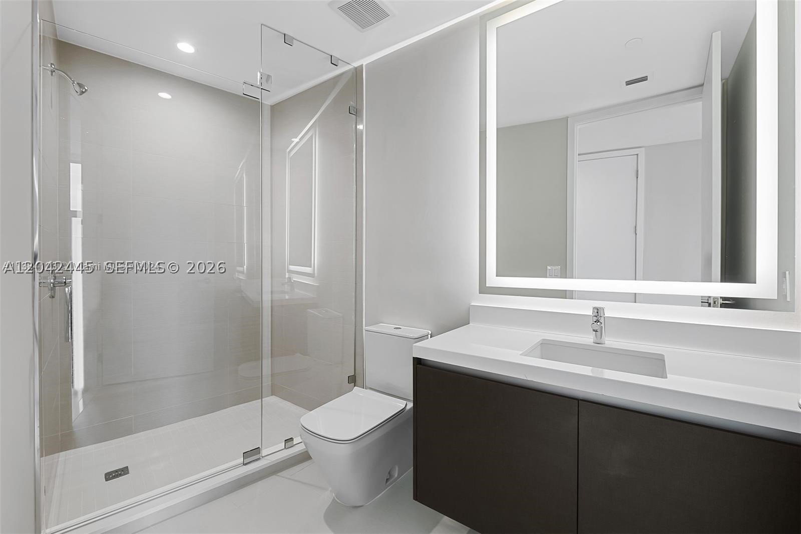 PARAMOUNT MIAMI WORLDCENT - Residential