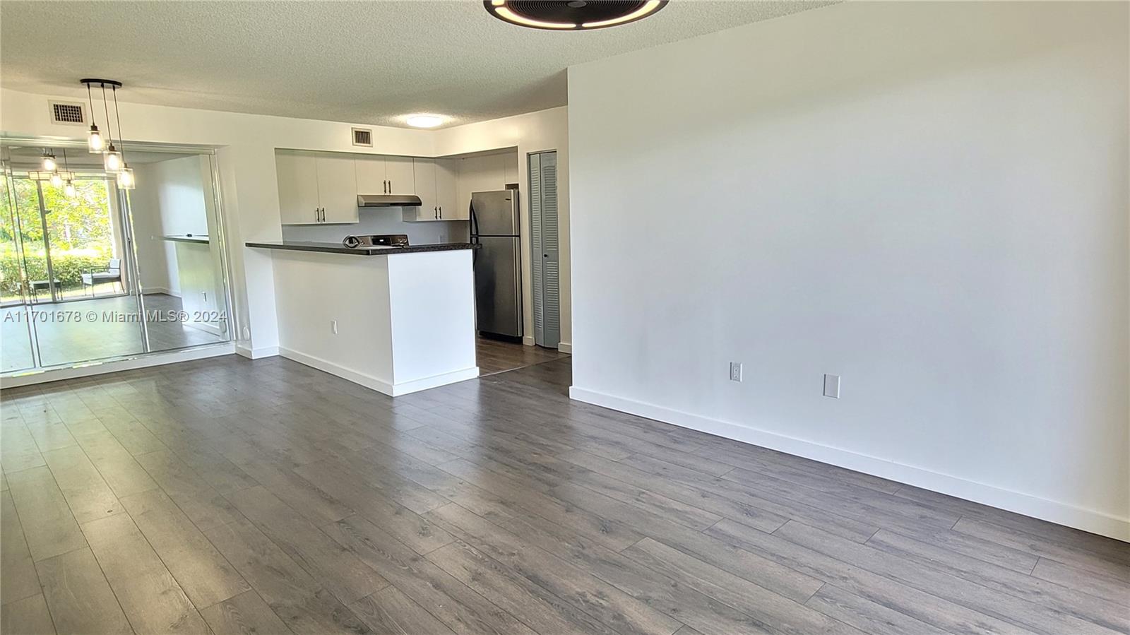 ST ANDREWS CONDO - Residential Lease